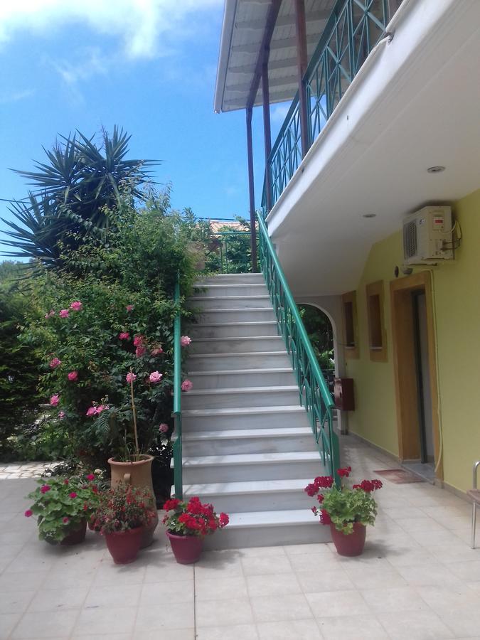 Lenia Studios Kalamítsi Exteriör bild